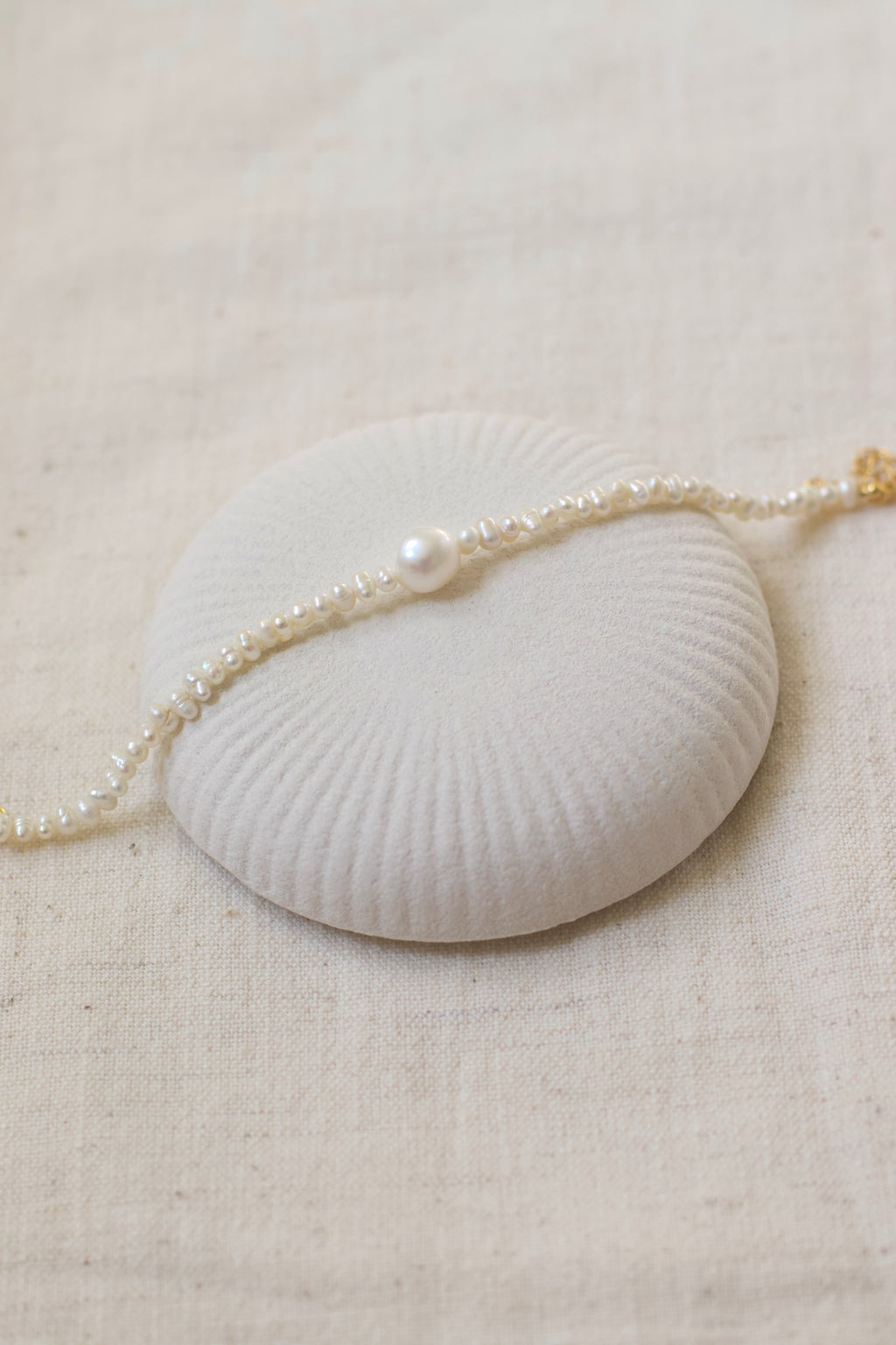 Halo Pearl Bracelet